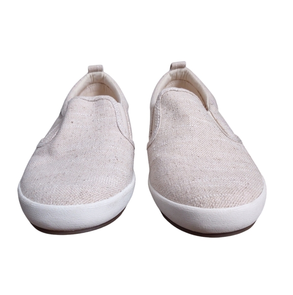 Taos 7.5 Dandy Canvas Slip On Shoes - Picture 2 of 12
